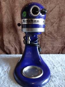 lot 203 image: Kitchenaid Professional 600 6 qt. Mixer, Tested, Works - No Attachments (PURPLE)
