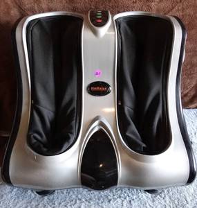 lot 221 image: AWESOME HM RELAX FM9810 Kneading Rolling Vibration Heating Foot & Calf Massager - WORKS GREAT