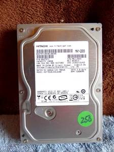 lot 250 image: Hitachi Deskstar - 160GB HDT721016SLA380 7200 RPM SATA HDD