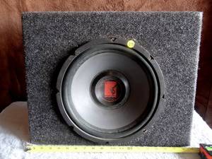 lot 272 image: ROCKFORD FOSGATE SERIES ONE SPEAKER IN KICKER BOX
