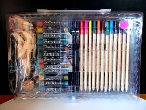 lot 11 image: ART 101 - 54 PIECE ART KIT - NIP