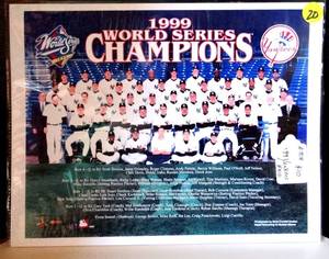 lot 20 image: NEW YORK YANKEES 1999 WORLD CHAMPIONSHIP TEAM PHOTO - 8 X 10