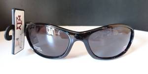 lot 42 image: TEXAS A&M - NCAA LICENSED POLARIZED SUNGLASSES - NEW W TAGS