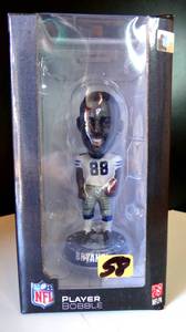 lot 58 image: DEZ BRYANT - DALLAS COWBOYS BOBBLEHEAD FIGURE - IN ORIGINAL BOX