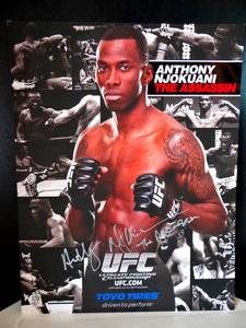 lot 135 image: AUTHENTIC AUTOGRAPH - UFC MIXED MARTIAL ARTIST PRO - ANTHONY NJOKAUNI (NIGERIA) 8 X 10 PHOTO