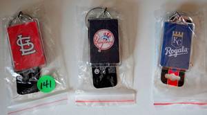 lot 141 image: ASSORTED LOT OF NFL OFFICIAL LICENSED KEYCHAINS W TAGS