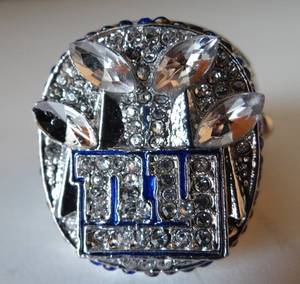 lot 144 image: 2011 ELI MANNING CHAMPIONSHIP RING New York GIANTS SIZE 12