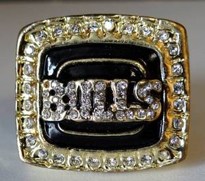 lot 149 image: 1992 Chicago Bulls MICHAEL JORDAN NBA Finals 18k Gold Plated Championship Ring