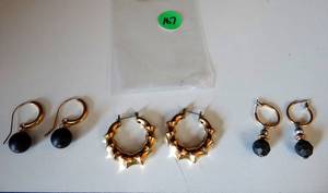 lot 167 image: ASSORTMENT OF EARRINGS AS SHOWN