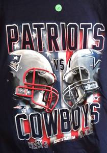 lot 213 image: DALLAS COWBOYS VS NEW ENGLAND PATRIOTS NFL LICENSED T SHIRT WTAGS - SIZE XL