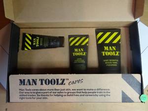 lot 273 image: Man Toolz Tool Box Skincare Set
