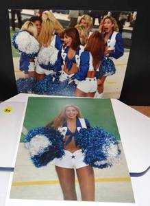 lot 319 image: DALLAS COWBOYS CHEERLEADERS PHOTO LOT OF 2 8 X 10 PHOTOS