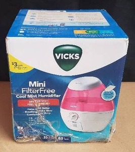 lot 35 image: Vicks Mini FilterFree Cool Mist Humidifier