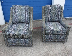 lot 14 image: 2-TAYLOR KING- Cloth Swivel Arm Chairs