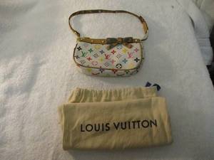 lot 119 image: VINTAGE-LOUIS VUITTON TAKASHI MURAKAMI X LOUIS VUITTON WHITE MONOGRAM MULTICOLORE POCHETTE