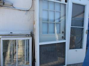 lot 156 image: NICE LOT---Mixed Sizes Of Doors And Window PanelsPanesSashes..