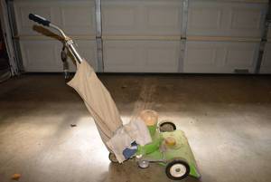 lot 1 image: All Purpose Vacuum Model 1703, Paramount 1 HP was used as a leaf vac extra patched bag