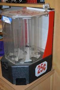 lot 61 image: MINTOMATIC Dispenser with Key