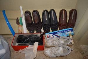 lot 100 image: Mens Shoes, Sizes 9.5 and 10, Leather Tassel Shoes, Tennis shoes and Shoes Horns