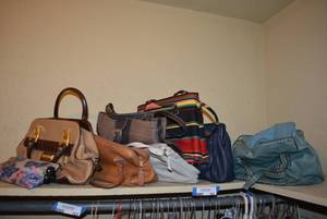 lot 101 image: Ladies Purses as shown