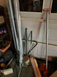 lot 287 image: Crowbar, Ice Breaker, Metal Wall Shelf Frames, Fabric cloths and Putter