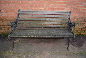 lot 272 image: Garden Bench Iron Sides, Boards need updating