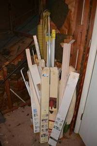 lot 207 image: Mini-Blinds, GE Fluorescent Bulbs, Fabric Roll and Projector Screen