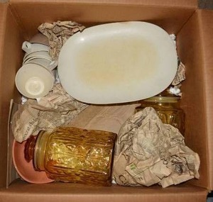 lot 211 image: Yellow Glass Cannisters and Vintage Plastic Dish Set (Cannisters match Lot 166)
