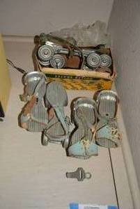 lot 221 image: Vintage Metal Roller Skates with Key, One has Speed King Box