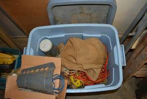 lot 291 image: Burlaps Sacks and Rope
