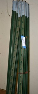 lot 318 image: 2 Sets of 6 Foot T Bars still in Bands unused