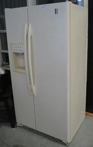 lot 2 image: GE Profile RefrigeratorFreezer