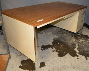 lot 75 image: Metal Office Desk with Laminate Top and Contents