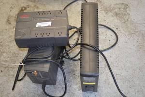 lot 84 image: Battery Backup Surge Protectors APC, Minuteman