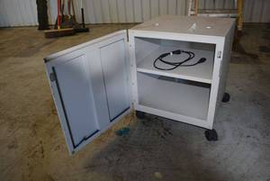 lot 98 image: Rolling Metal Cabinet, 2 Shelves