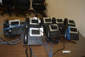 lot 25 image: 8 Grandstream Office Phones, GXP2140