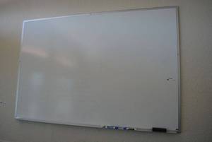 lot 39 image: Large White Board