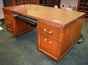 lot 58 image: Wooden Office Desk with Laminate Top and Legs