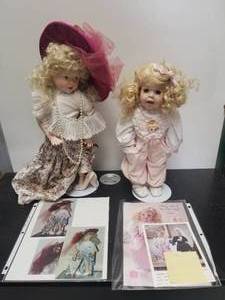 lot 34 image: Collectible Dolls