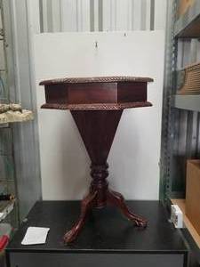 lot 37 image: Furniture