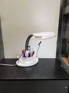 lot 77 image: Work station light