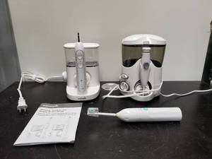 lot 81 image: Household items