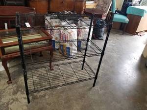 lot 206 image: Wire rack shelf