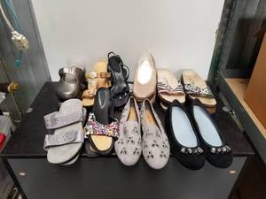 lot 92 image: Shoes
