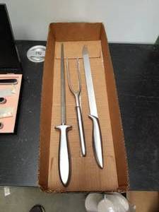 lot 98 image: Household items