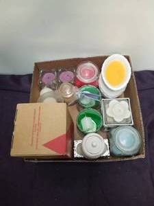 lot 201 image: Household items