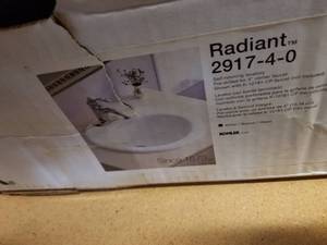 lot 209 image: Household items