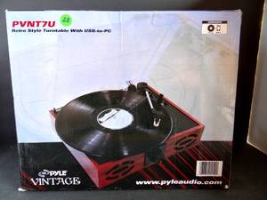 lot 23 image: Pyle PVNT7U Turntable IT PLAYS 33, 45, & 78 RPM VINYLS. (also converts to mp3)