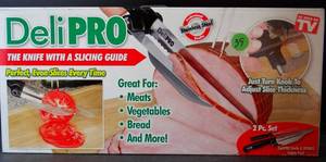 lot 39 image: Deli PRO Knife with a Slicing Guide and Bonus Fork Stainless Steel (ASTV) - NIB