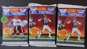 lot 71 image: 1991 SCORE FOOTBALL - UNOPENED WAX PACKS - LOT OF 3